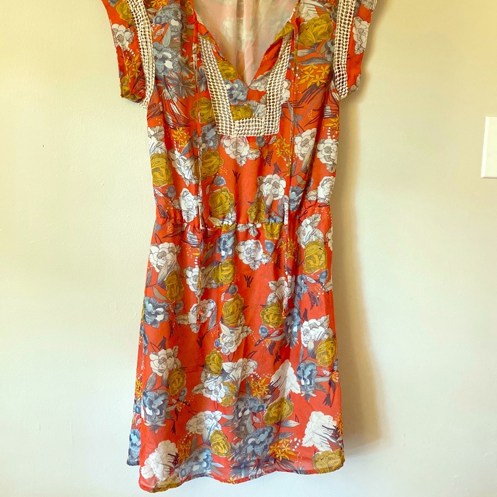 Black Rainn chiffon and crochet floral dress s/m